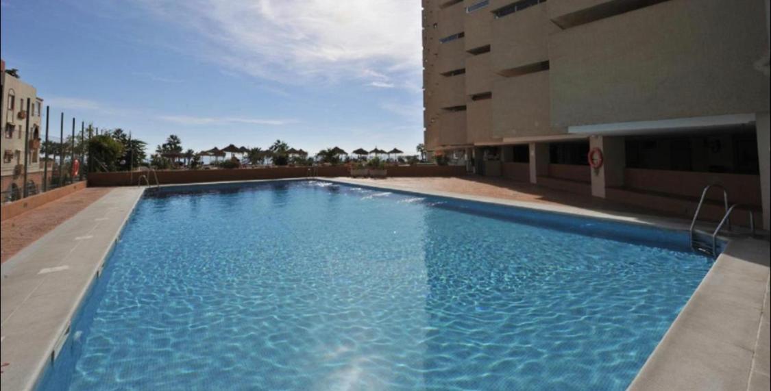 Apartahotel Chinasol Con Parking Y Desayuno Almuñécar Εξωτερικό φωτογραφία