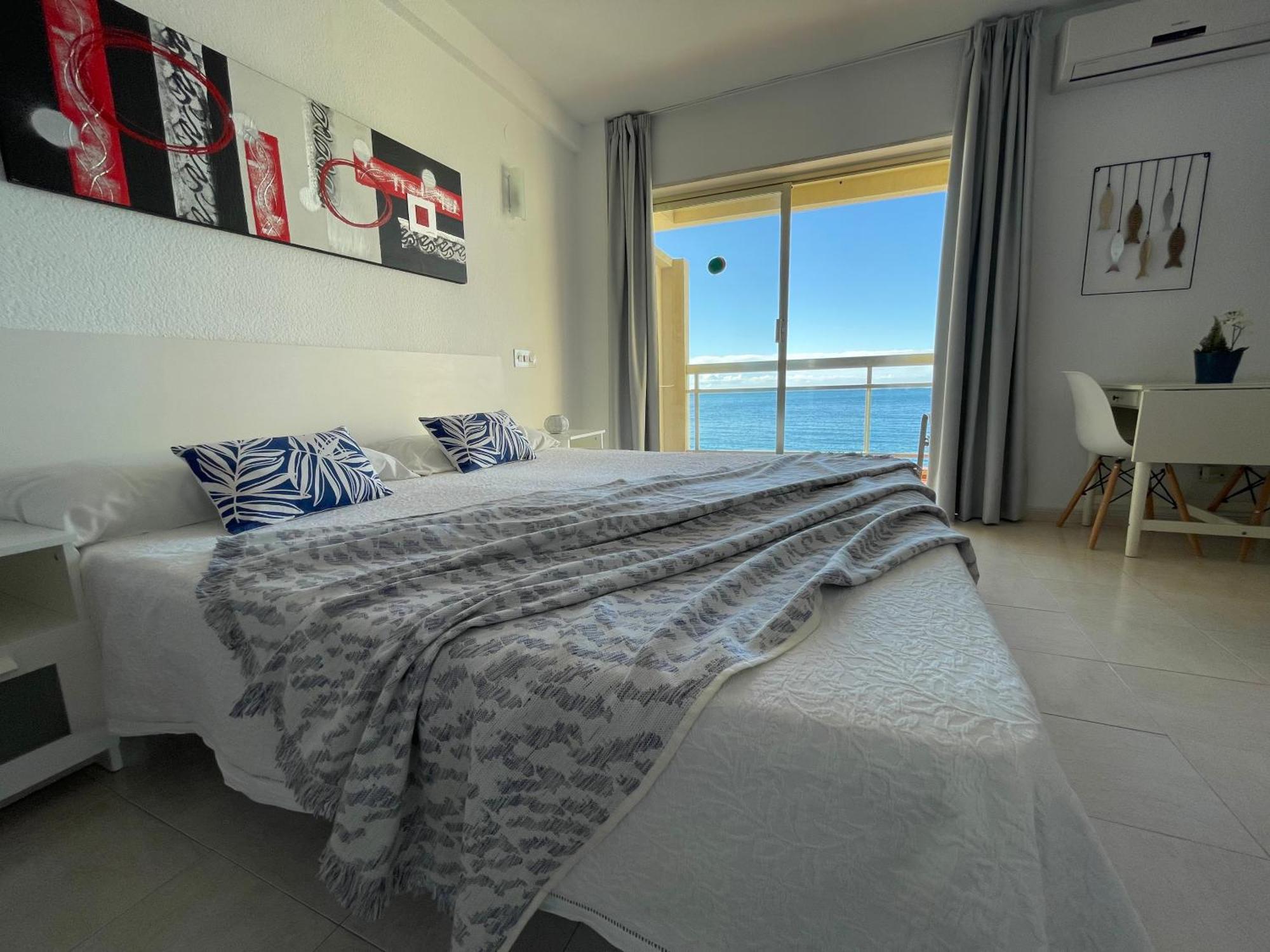 Apartahotel Chinasol Con Parking Y Desayuno Almuñécar Εξωτερικό φωτογραφία