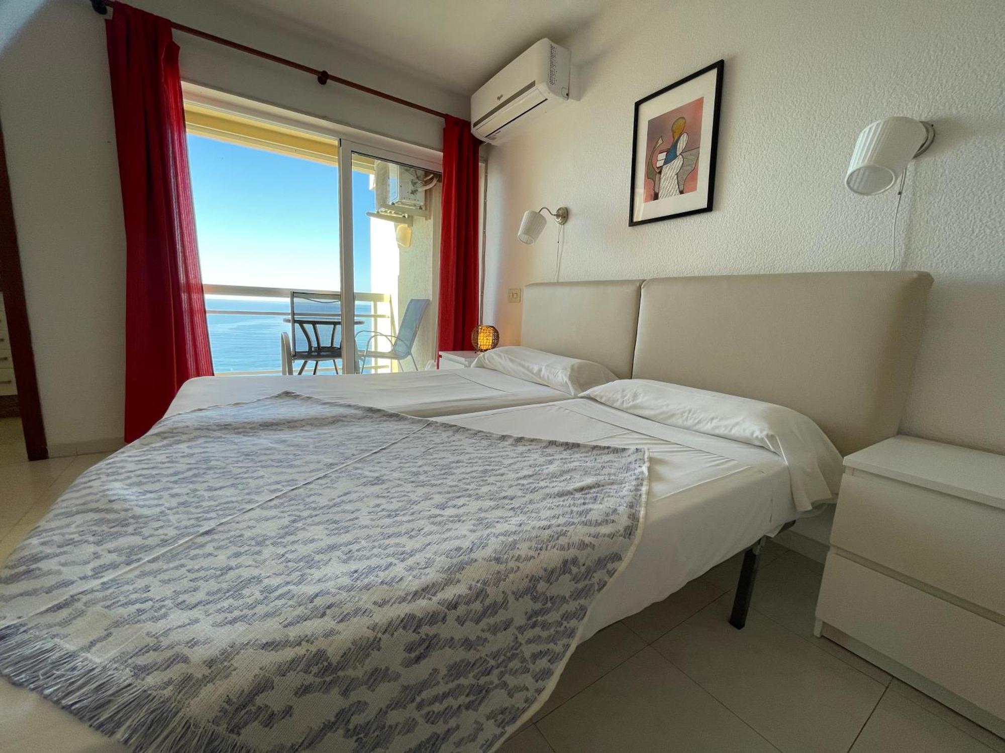 Apartahotel Chinasol Con Parking Y Desayuno Almuñécar Εξωτερικό φωτογραφία