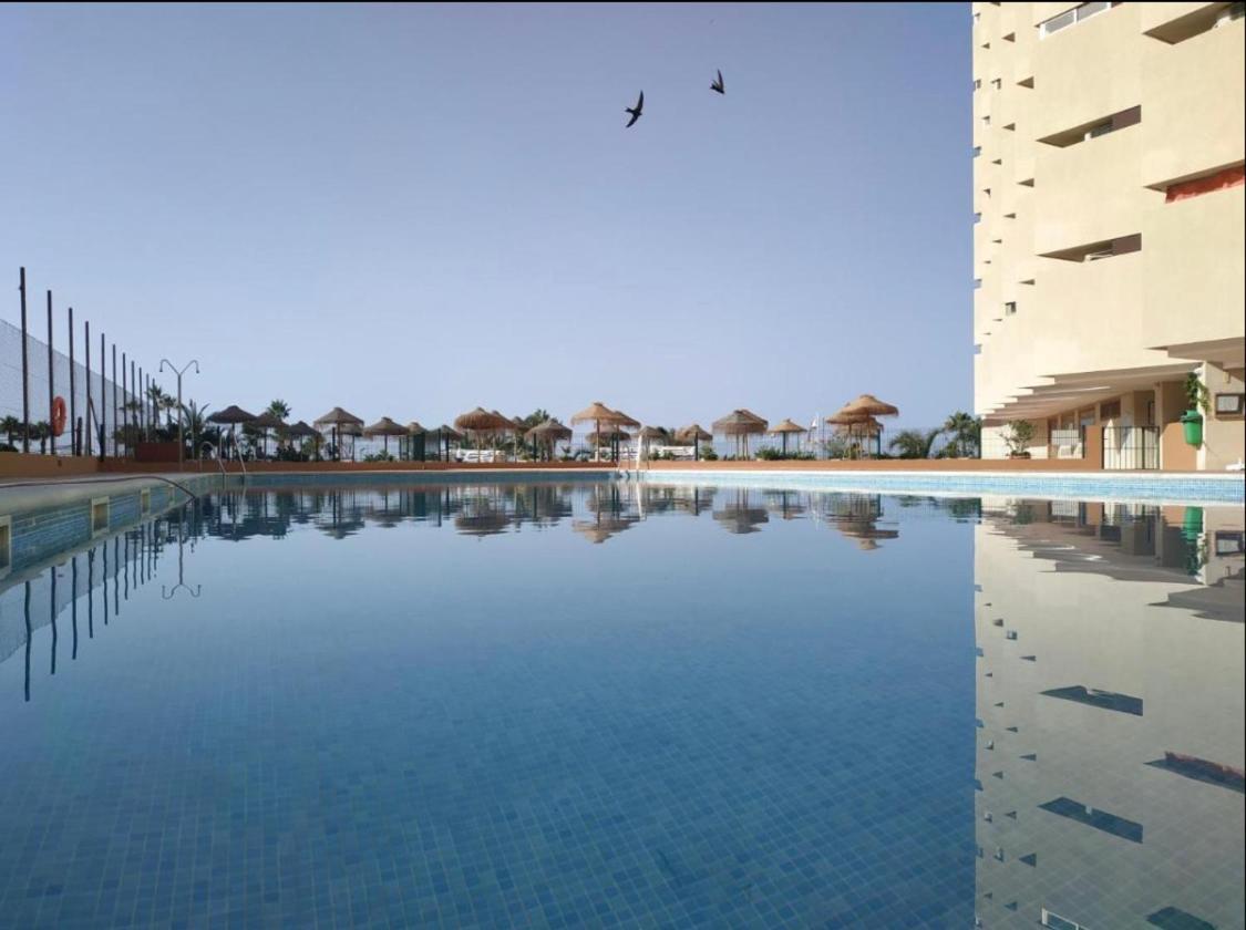 Apartahotel Chinasol Con Parking Y Desayuno Almuñécar Εξωτερικό φωτογραφία