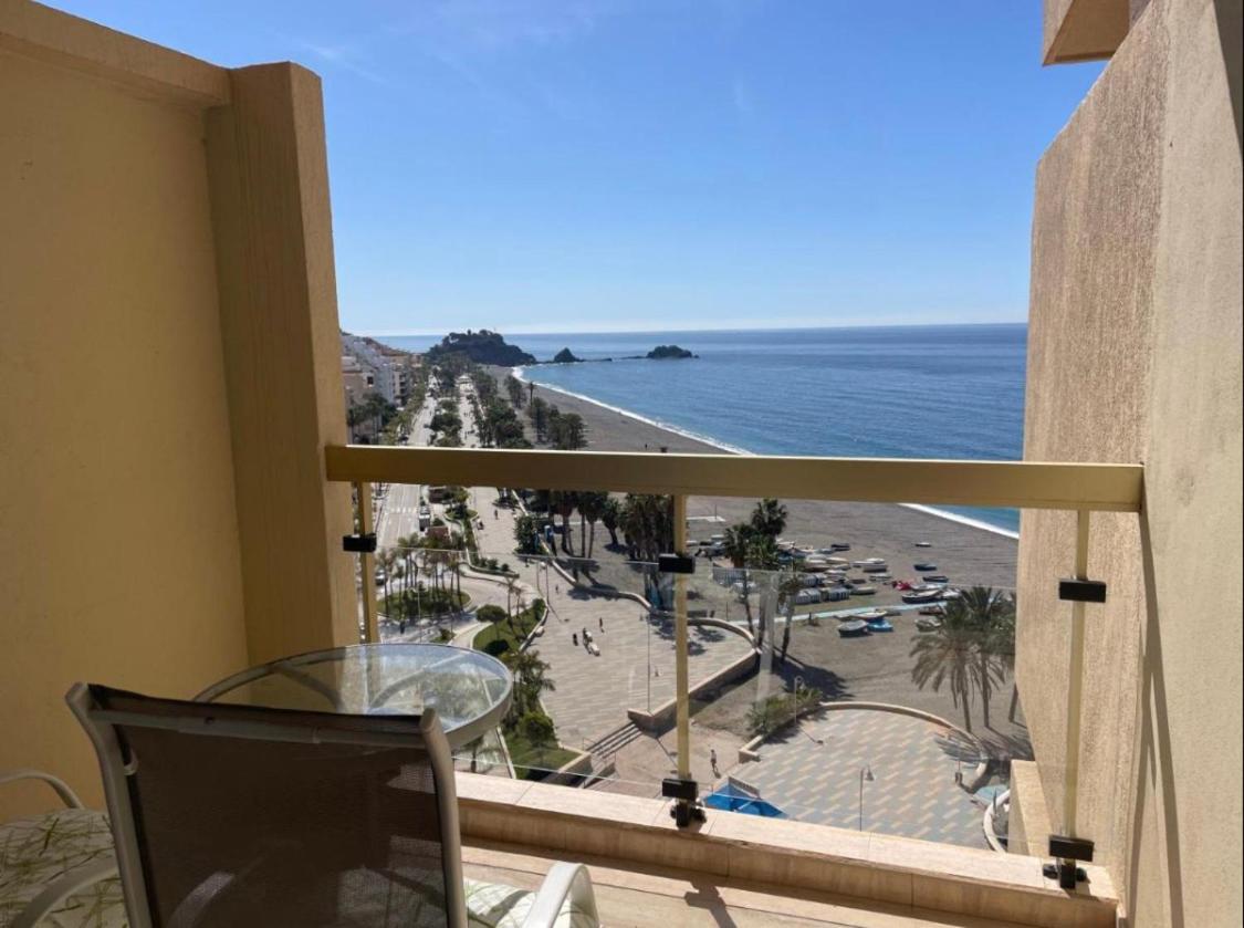 Apartahotel Chinasol Con Parking Y Desayuno Almuñécar Εξωτερικό φωτογραφία