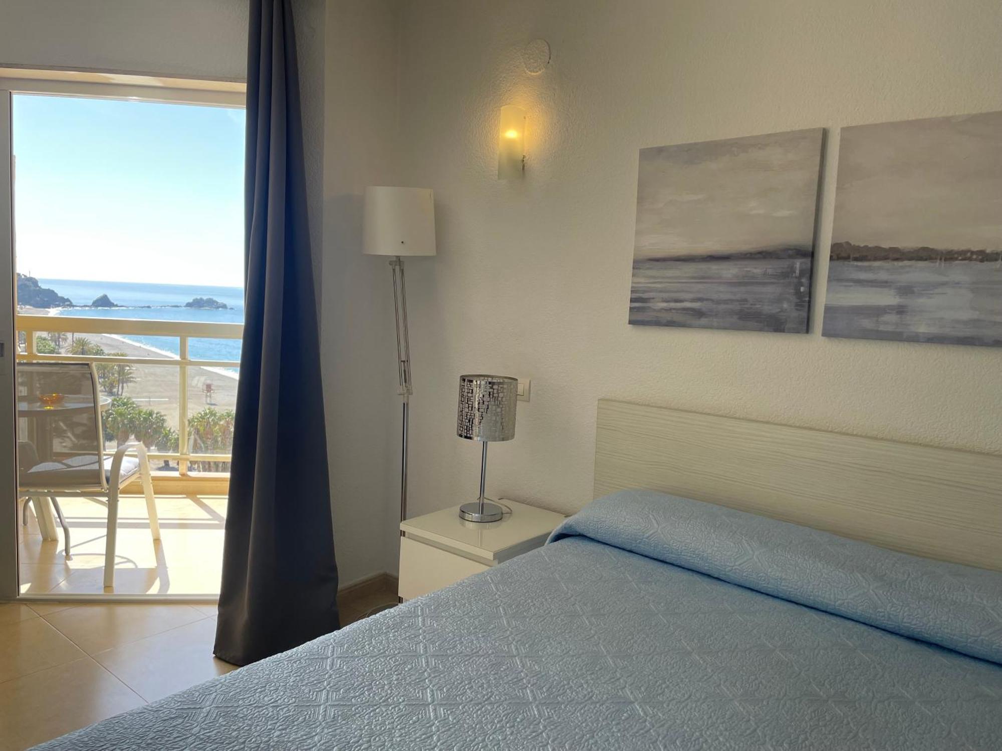 Apartahotel Chinasol Con Parking Y Desayuno Almuñécar Εξωτερικό φωτογραφία